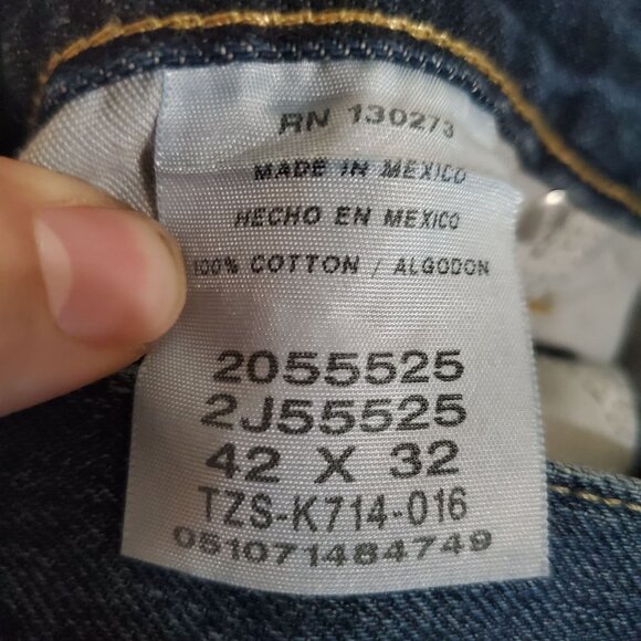 Lee Jeans Mens 42x32 Blue Relaxed Fit Cotton Denim Classic Style - Picture 3 of 12